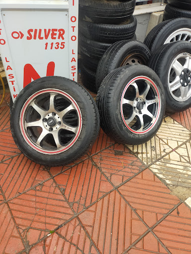 LASTİKCİ Mobil yol yardım Cüneyt kaya Manisa LASTİKCİ Mobil yol yardım Cüneyt kaya Manisa