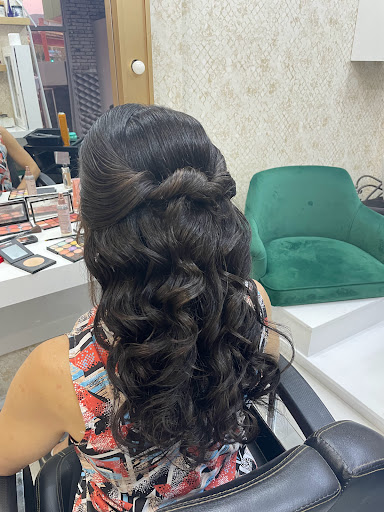 Nazlı Arif Bay Bayan Güzellik Salonu Hatay Antakya