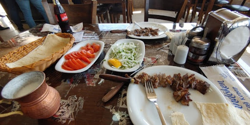 Palandöken Cağ Kebap Salonu Cemalettin Usta Manisa Palandöken Cağ Kebap Salonu Cemalettin Usta Manisa