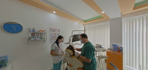 Yeşil Beyaz Ağız ve Diş Sağlığı Kliniği Bursa Yeşil Beyaz Ağız ve Diş Sağlığı Kliniği Bursa